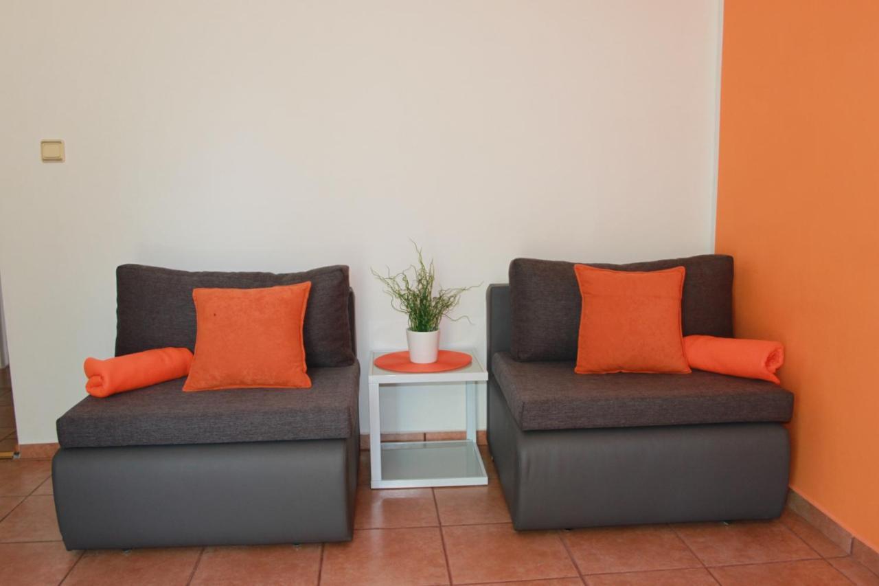 Apartmani Dienes Novi Vinodolski Exterior foto